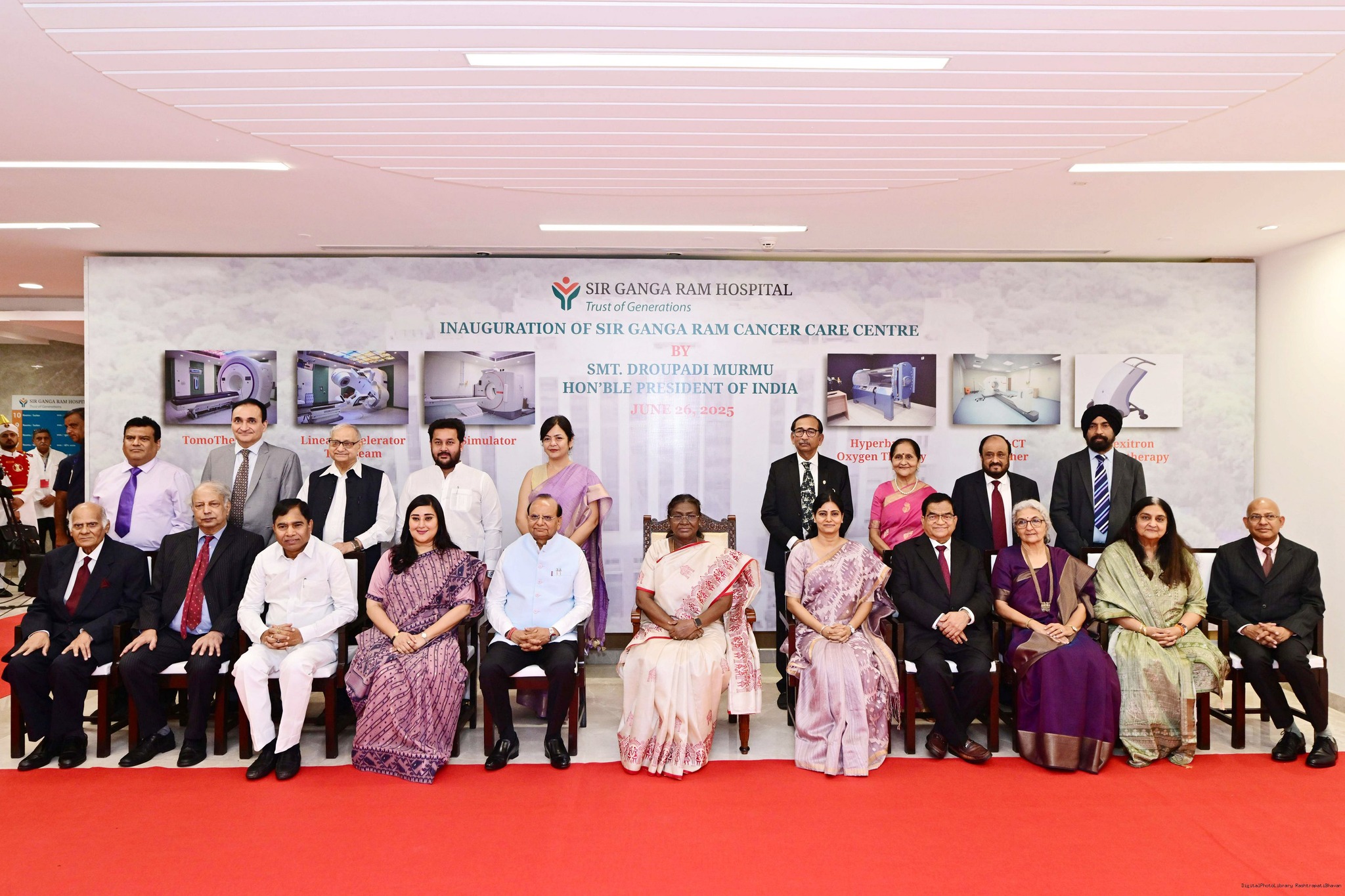 President Droupadi Murmu Inaugurates State-of-the-Art Cancer Care Centre at Sir Ganga Ram Hospital, New Delhi